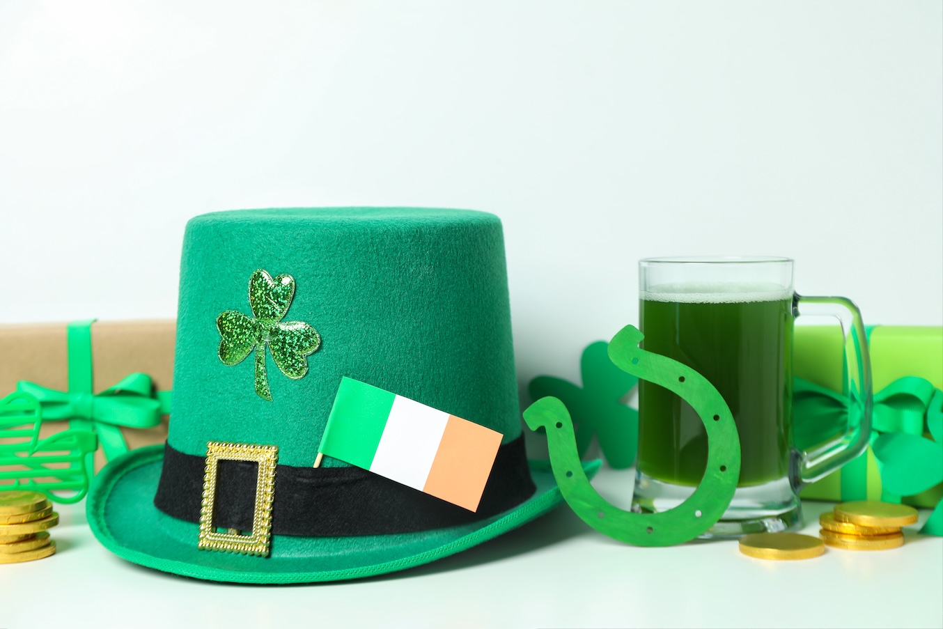 saint-pattys-accessories